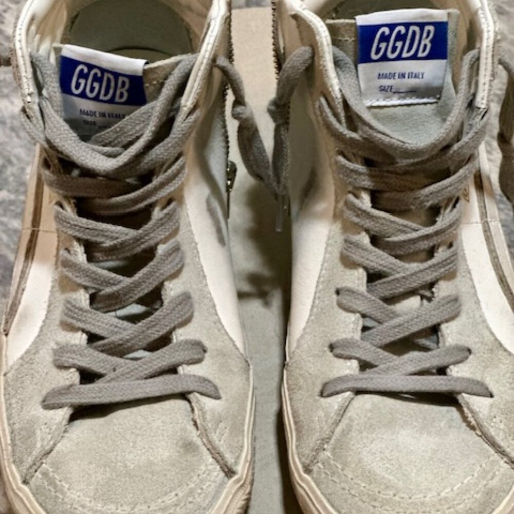 Golden Goose Women's Suede Toe and Star Leather Quarter and Wave -White/Ice